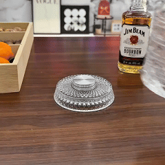 🔥New Year Hot Sale 50% OFF✨360° Rotating Whiskey Glass Tumbler💎