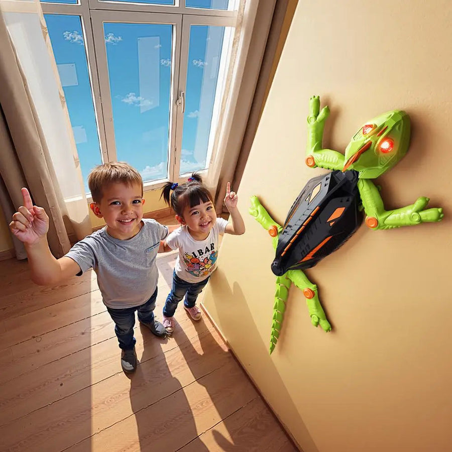 Remote Control Wall-Climbing Gecko Toy